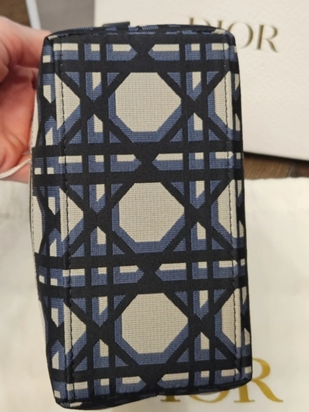 CHRISTIAN DIOR DiorTravel Nomad Pouch Oblique Navy Canvas Italy Box And Dust Bag - Picture 12 of 15